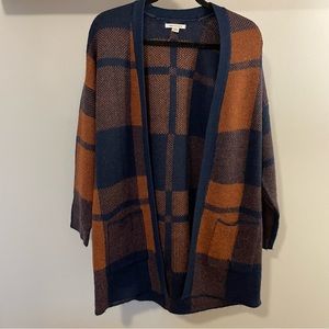 American Eagle Plaid Cardigan